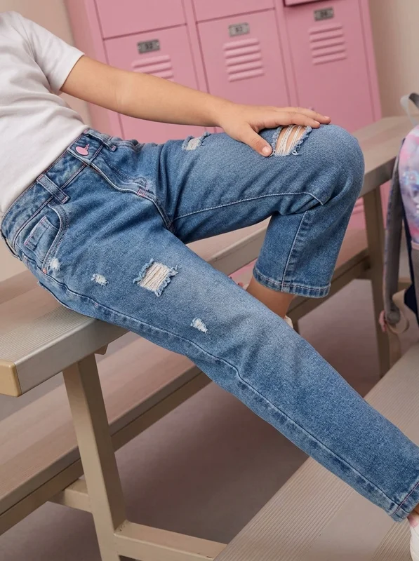 Jean Mom Fit con Desgastes - Niña
